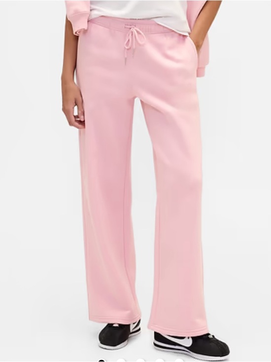 GAP Pants - 🌸 GAP Pale Pink Fleece Sweatpants